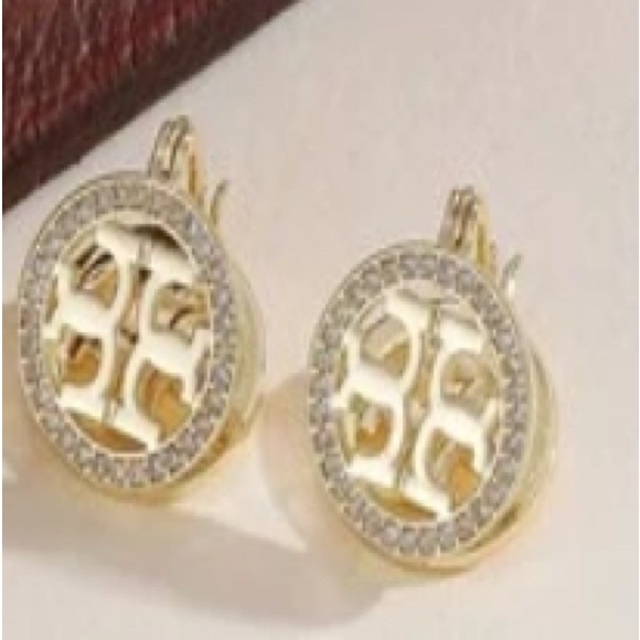 Tory Burch Jewelry - Elegant Gold   earrings Tory Burch ships in signature pouch